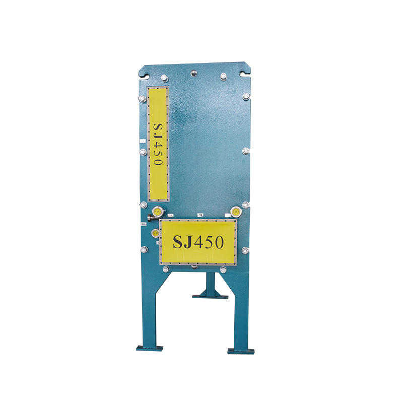 Lifting membrane plate evaporator
