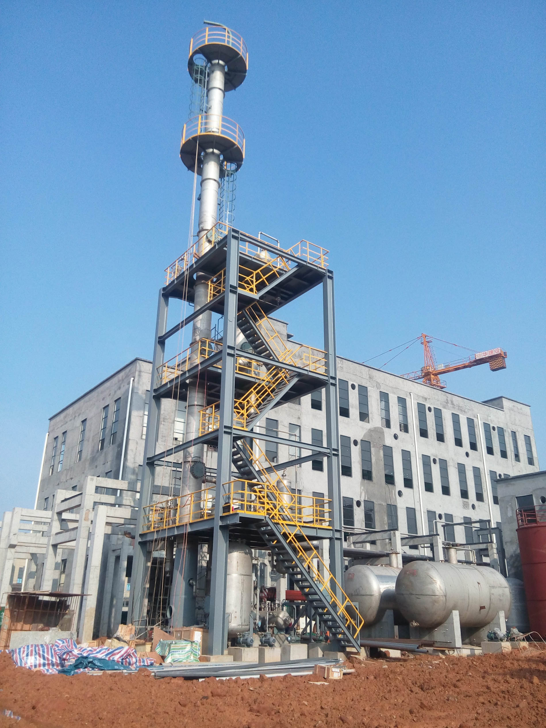 Methyl ethyl carbonate by transesterification